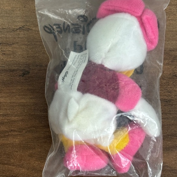 Walt DISNEY World Mini Bean Bag Plush DAISY DUCK Kellogg’s Cereal Promo Toy 2001 - Picture 4 of 4